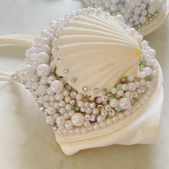 Mermaid Shell Bra Rhinestones Pearls 34C Halloween Costume Victoria Secret Bra - Picture 3 of 5